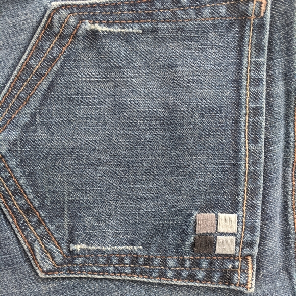 Jeans - Picture 3 of 4